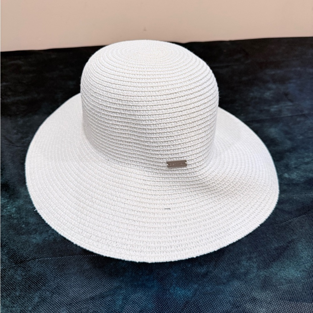 🔥NWOT Betmar New York Women's Wide-Brim Sun Hat in White One Size 🔥